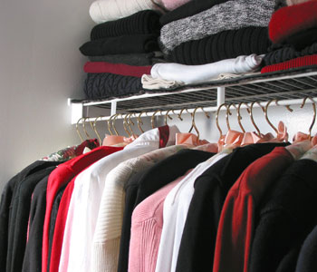 Как правильно хранить одежду