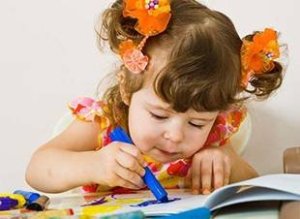 Чем и как рисуют малыши – детское рисование
