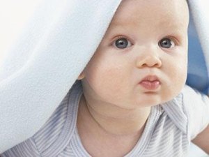 За и против пеленания ребенка