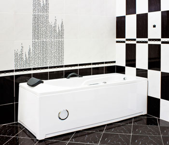 Создание черно-белого интерьера ванной комнаты